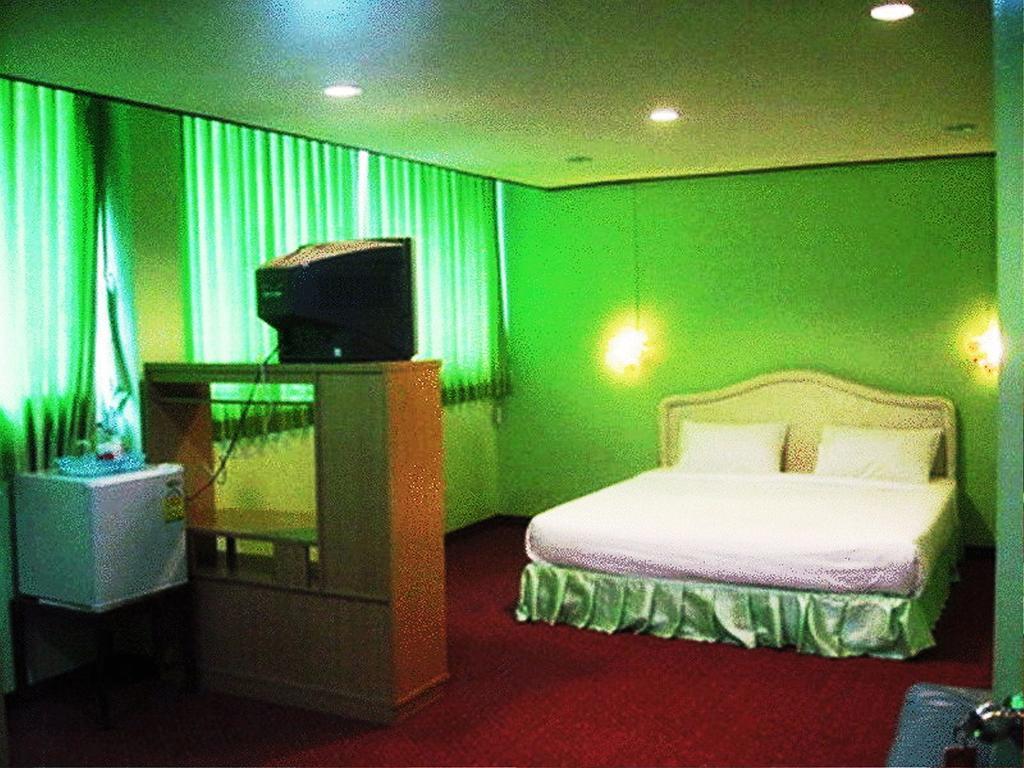 Darley Hotel Chiangmai Chiang Mai Habitación foto